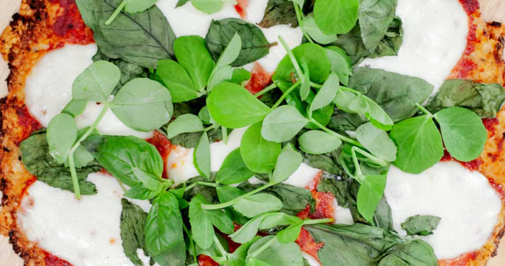 Cauliflower pizza | Second Nature Guides