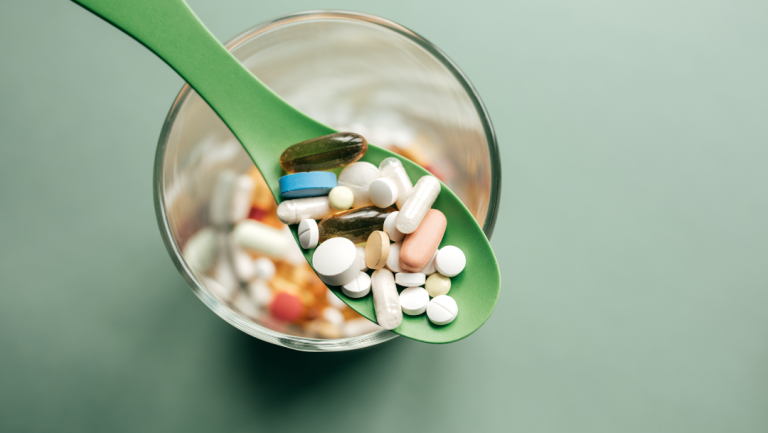 tirzepatide and hydrocodone Can I take painkillers while on Mounjaro?